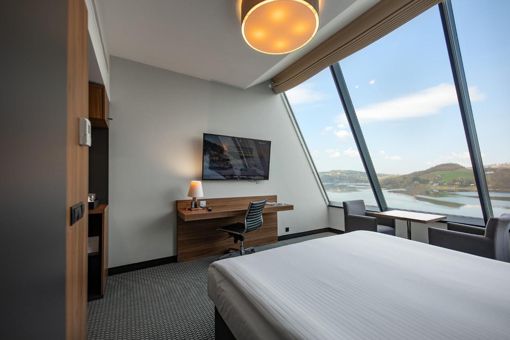 Heron Live Hotel Marina & Spa Grodek Nad Dunajcem Bagian luar foto