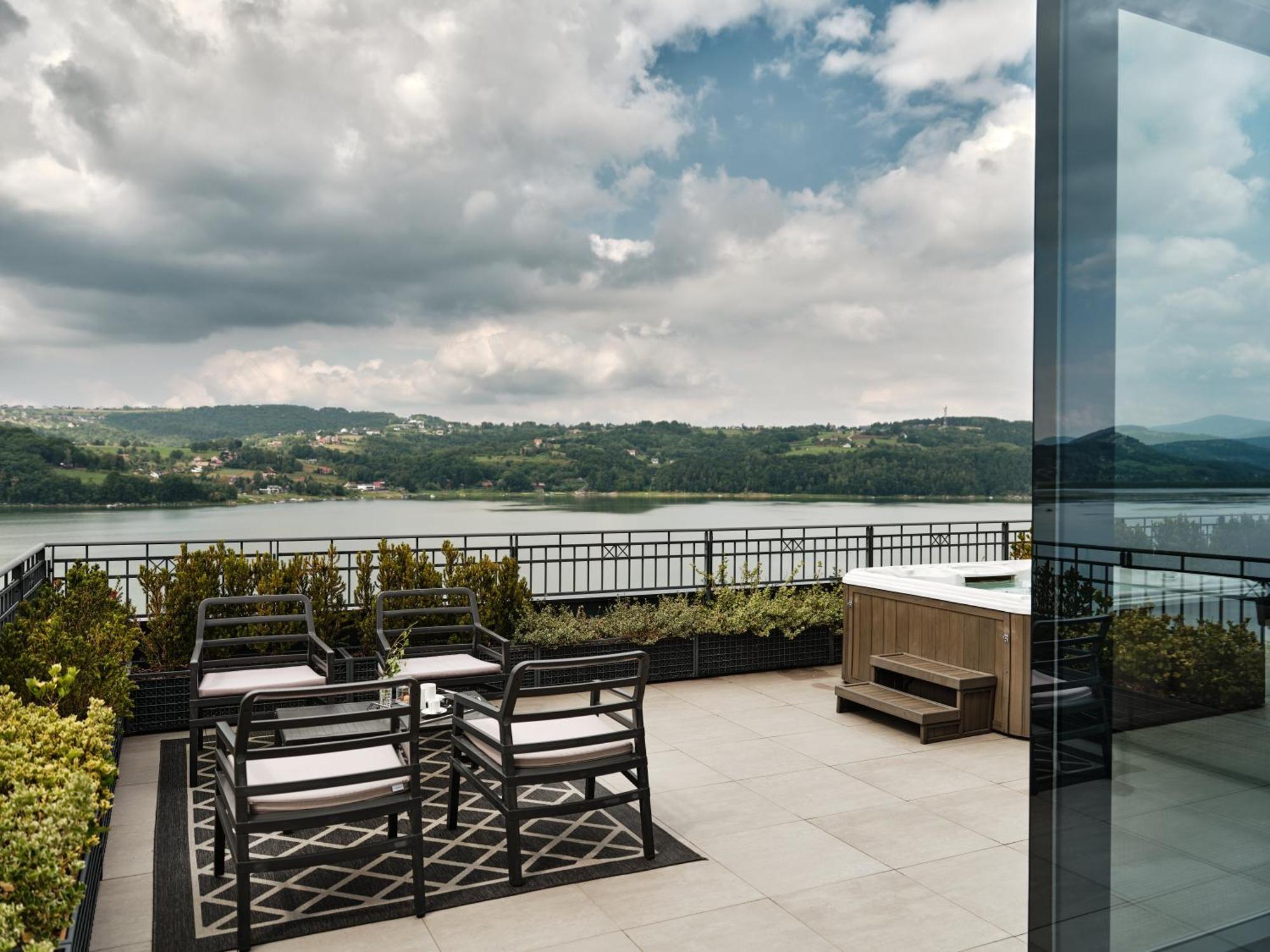 Heron Live Hotel Marina & Spa Grodek Nad Dunajcem Bagian luar foto